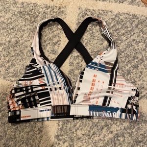Victoria’s Secret Sport Bra Small